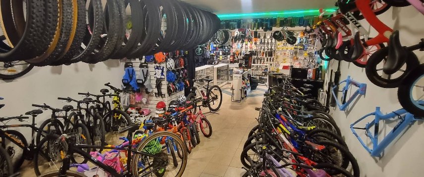 UFO Bike Shop - Interior del local